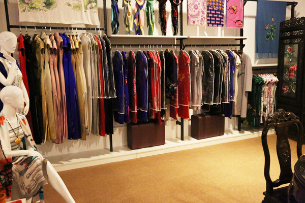 蘇州卿佩手工繡花旗袍