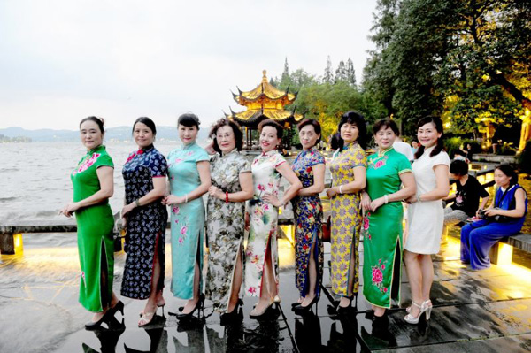 ��֮�{ | �����۵�����