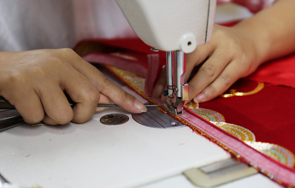 ľ�����������^�Ϻ��°׼���