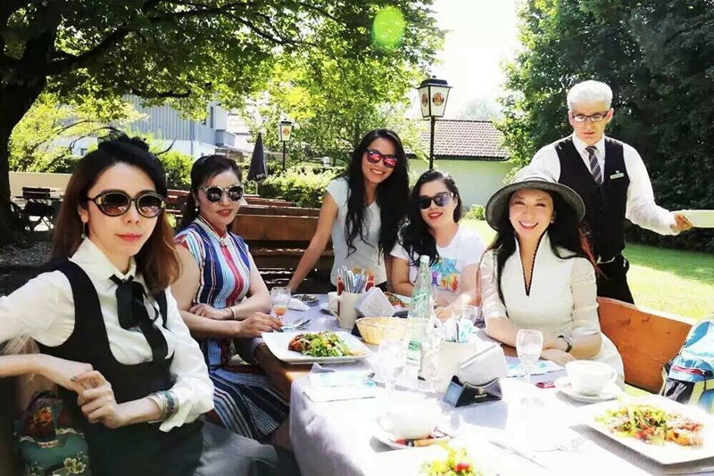 ���� NA LADY ȥ���У�����ϵ���֮��