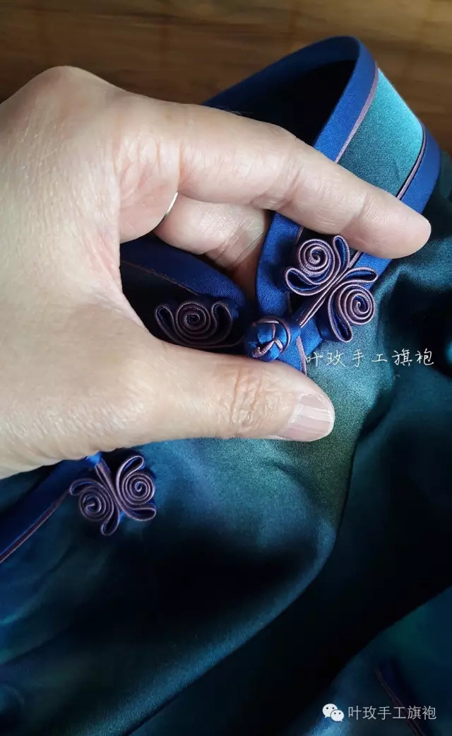 ���̡̳��ֹ����۱P��֮�pɫ����ܛ�ۿۗl��������