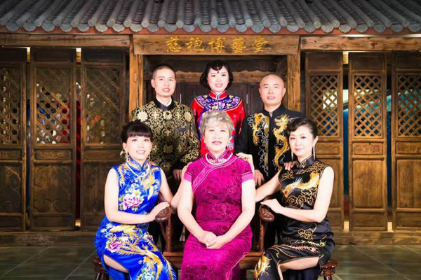 �����ƶ��A�����۲�ˇ��