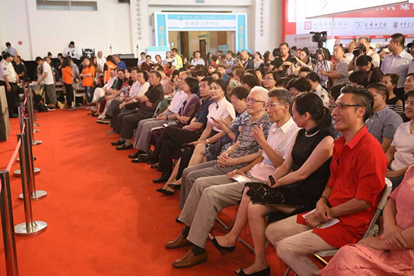 �������۲���ɏ�@�G�Ϻ���չ�����������`�š������������f�����l(f��)���ߺ��ۃxʽ�ɹ��e�k