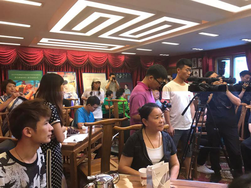 ���������ۡ����Ĵ�������ͽ�xʽ�ھ��e��