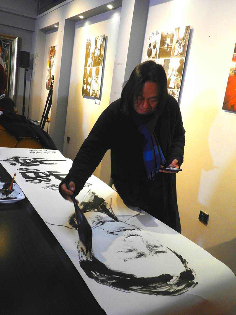 ����������ˇ�gʢ���߸߷�Փ���ھ�¡���e�k��