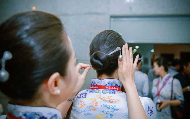 ���Ϻ����״β����������鹤����׌����֮�����{(l��n)���Ͼ`����