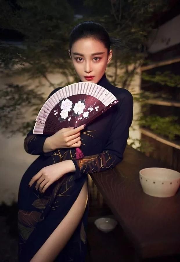 ��ܰ�贩���ی�Ů�Ե��ζչ�F(xi��n)������M��