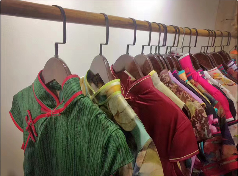 武漢闔二唯衣旗袍設計工作室