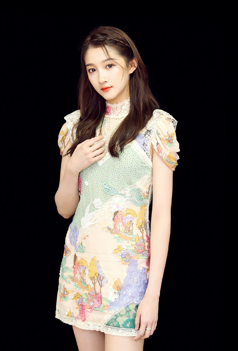 �P(gu��n)��ͮ���ٽz����ʮ�ֵ���Ů�@�G�˕r��