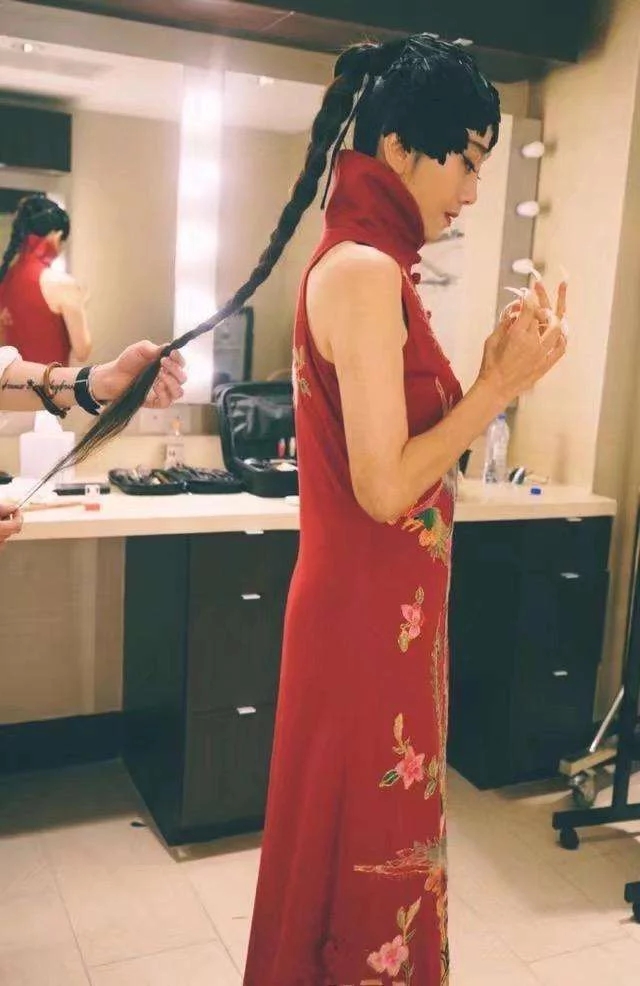 59�q����Ƽ���赸�ŗ�����, ���һ�����۴���18�q��Ů��!