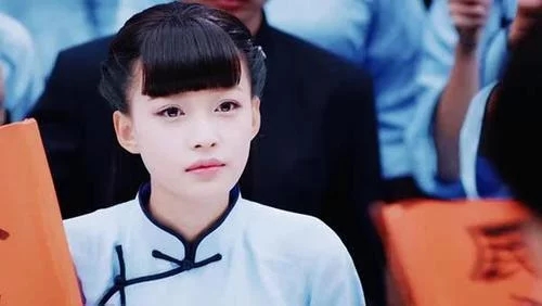 孫怡花式秀身段,挑戰(zhàn)各式旗袍美如畫!