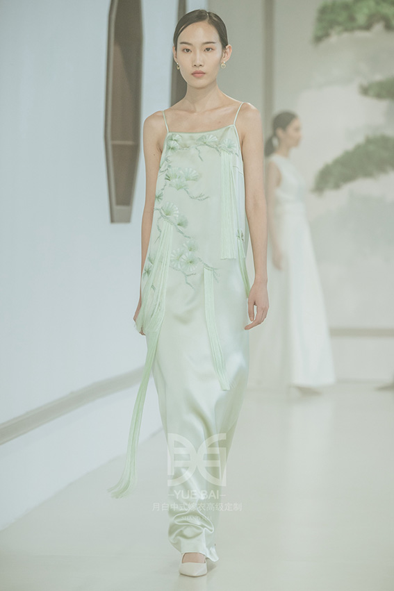 �����f���¡��°נI(y��ng)������ʽ֮��