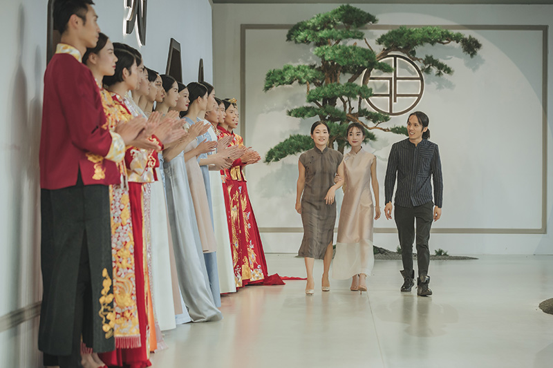 �����f���¡��°נI(y��ng)������ʽ֮��