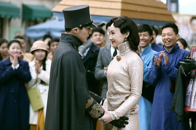 ���i����������{(di��o),�����ۚ��|(zh��)�@�G,��Ů׃������£�