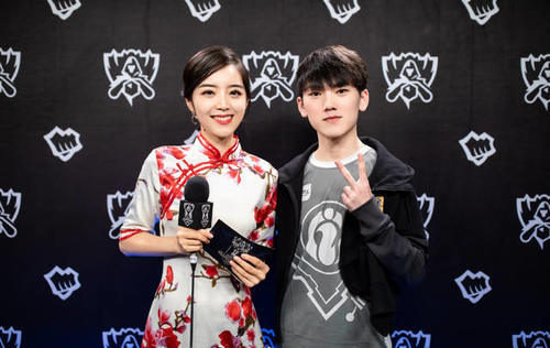 ��˪���������Ϳ�����׌����ǰһ��