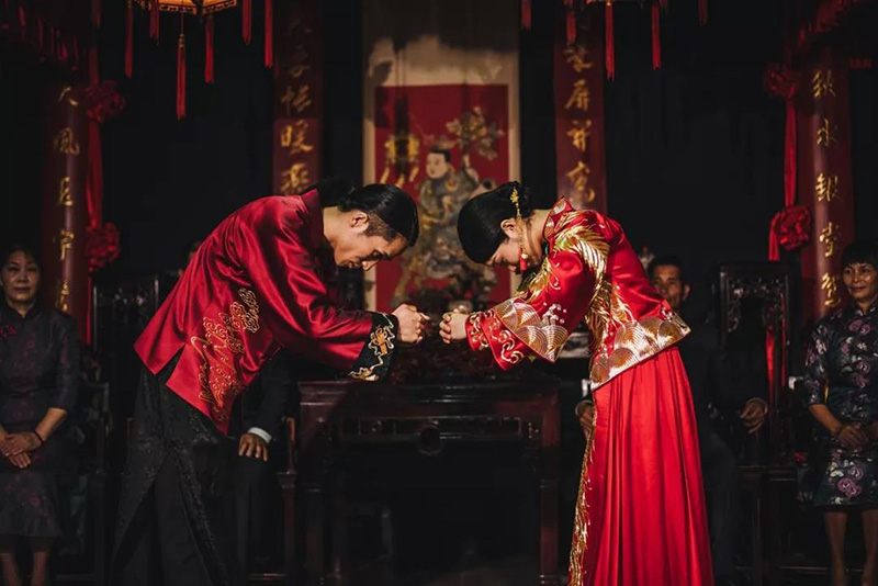 �°���ʽ����ȫ�����˴�����ʽ�_��