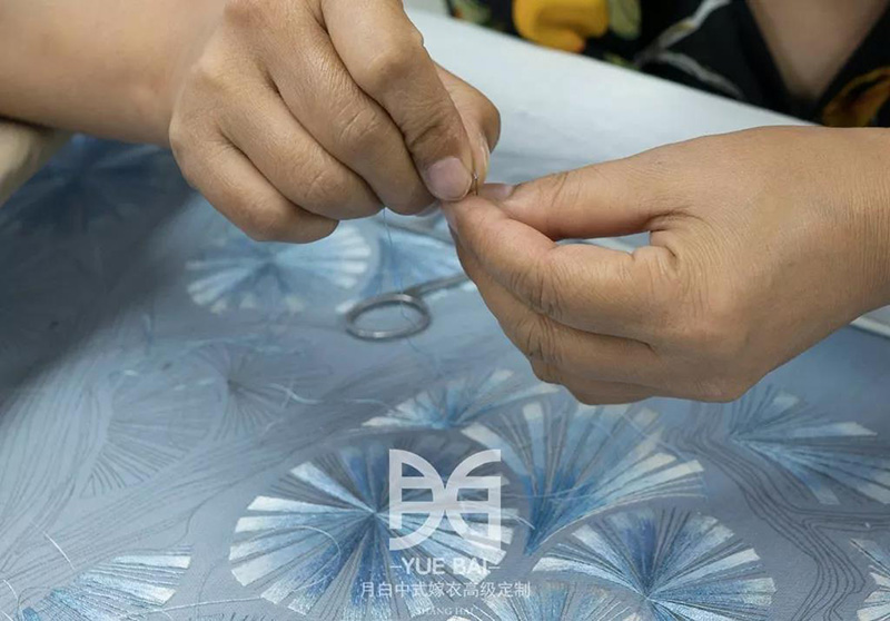 �°���ʽ����ȫ�����˴�����ʽ�_��