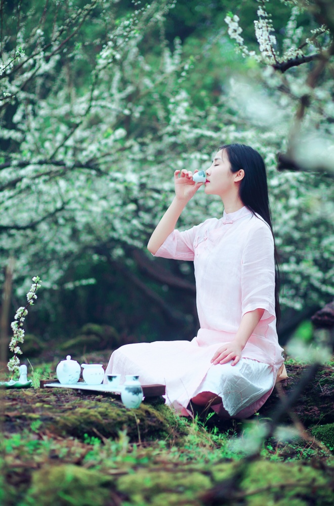 ��η����