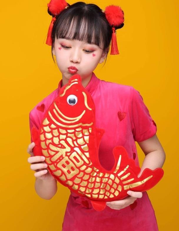 С���犌��������tɫ���ۣ��p�����^�ȵ�����