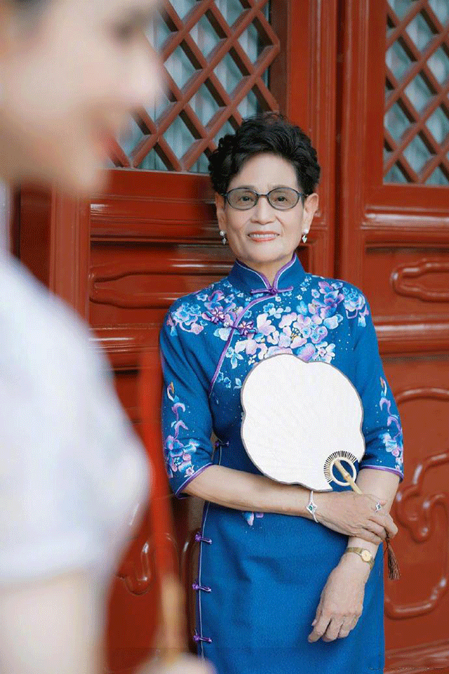 ����ͮ���������cĸ�H�Č��棬����������ˣ����|���!