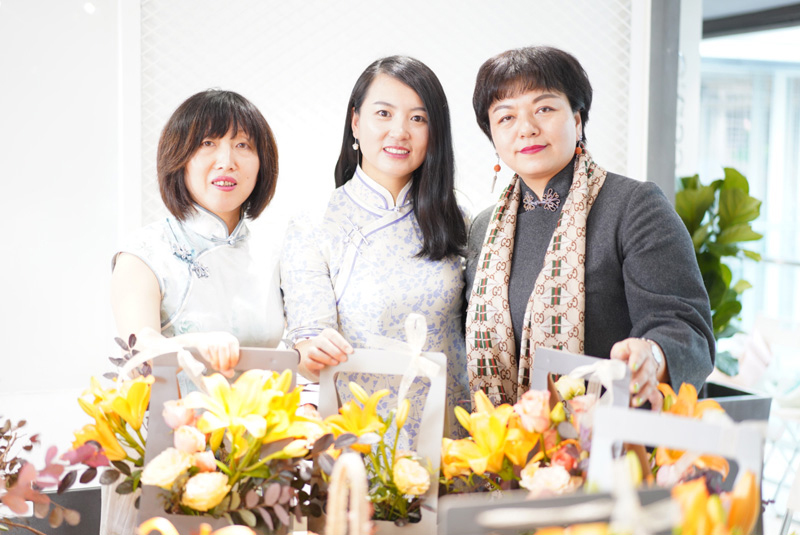 �������ѻ����ݡ������ۻ������ӳɹ��e�k