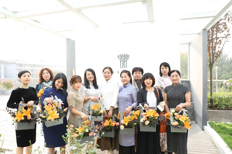 �������ѻ����ݡ������ۻ������ӳɹ��e�k