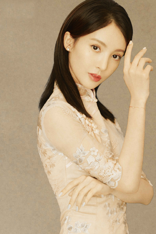 ��һ�u��ɫ�������b����,Ħ�Ǐ͹�׌����ǰһ��