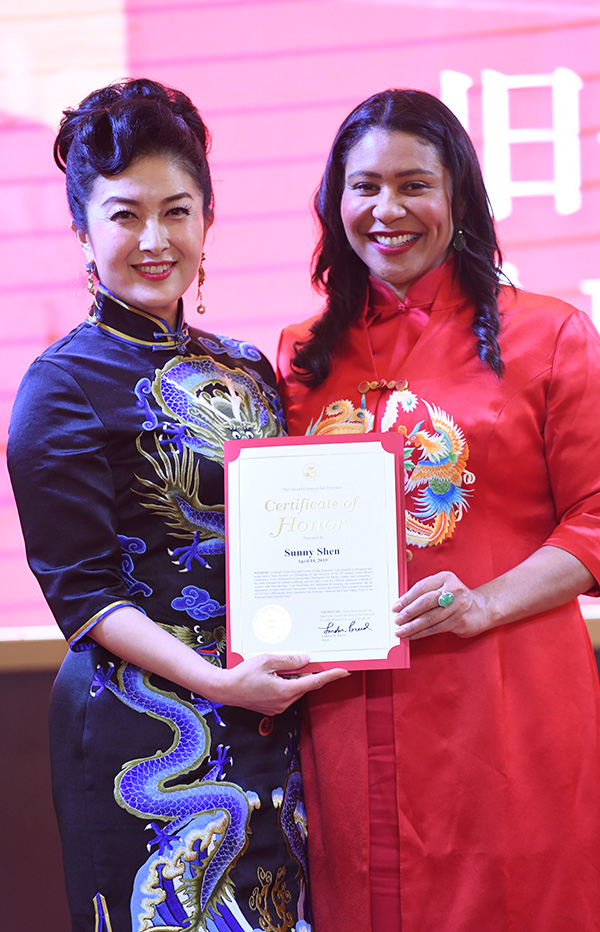 �f��ɽ��λ�����۴��ɂ����Ů��