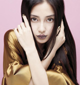 <em>Angelababy</em>��VOGUE����Ƭ �t���Ȼ�r���`��
