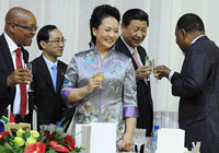 �����������C���b���Ϸǿ��y(t��ng)����