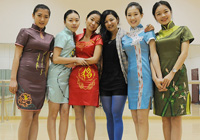 ���ϸ�УŮ���O(sh��)Ӌ(j��)��Ů�������۫@���Ҍ���